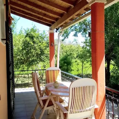 Holiday home Kiki House