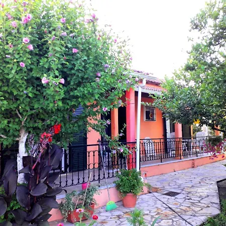 Kiki House *